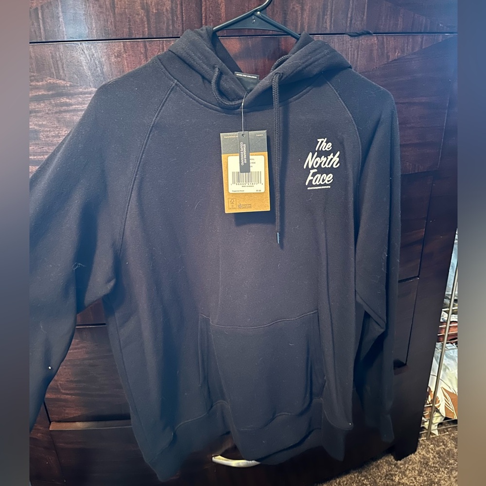 Brand new with tags large ladies North Face hoodie